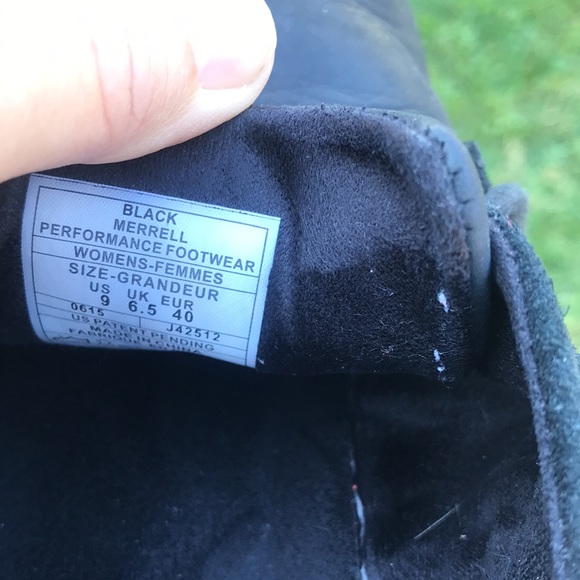 Merrell womea shoes size 9 used but in great condition - Picture 6 of 6
